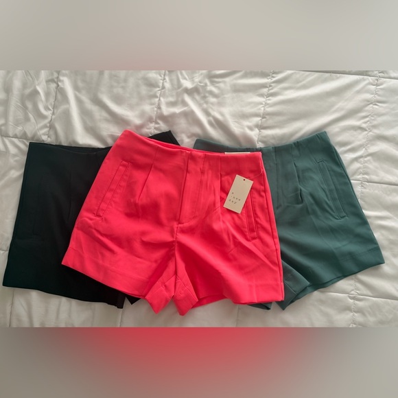 Bundle of 3 pairs of Size 4 “a new day” shorts - Picture 7 of 7